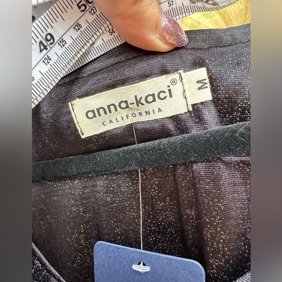 NWT.‎  Anna-Kaci Sequin Shift Tunic T-Shirt Mini Dress.  Size Medium - Picture 9 of 15